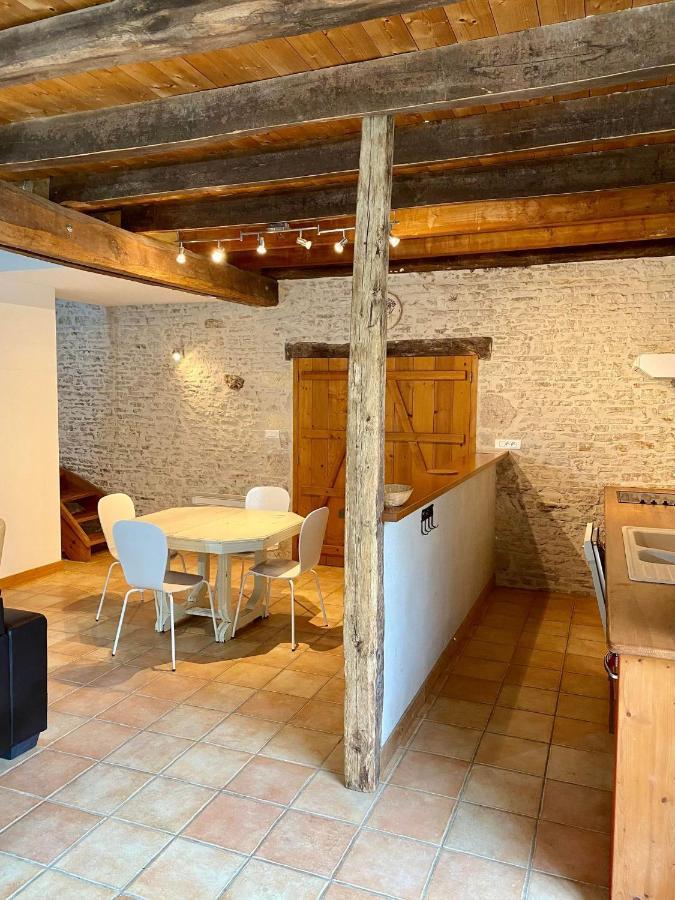 Domaine De La Laigne - Spa Asnieres-la-Giraud Ngoại thất bức ảnh