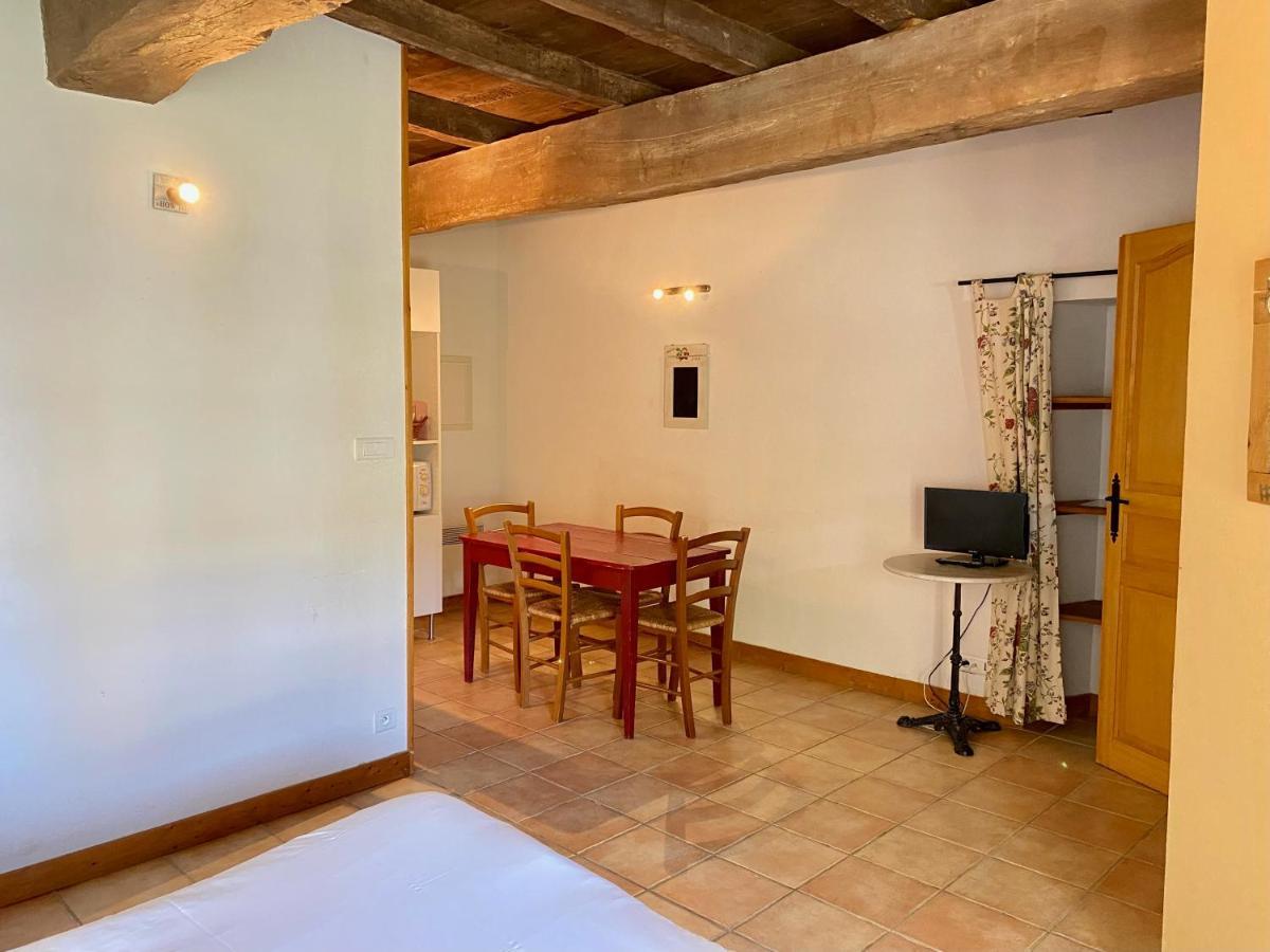 Domaine De La Laigne - Spa Asnieres-la-Giraud Ngoại thất bức ảnh