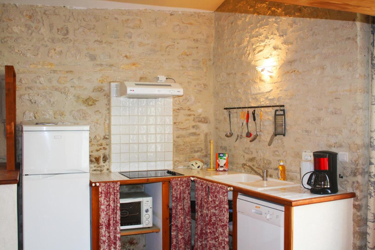 Domaine De La Laigne - Spa Asnieres-la-Giraud Ngoại thất bức ảnh