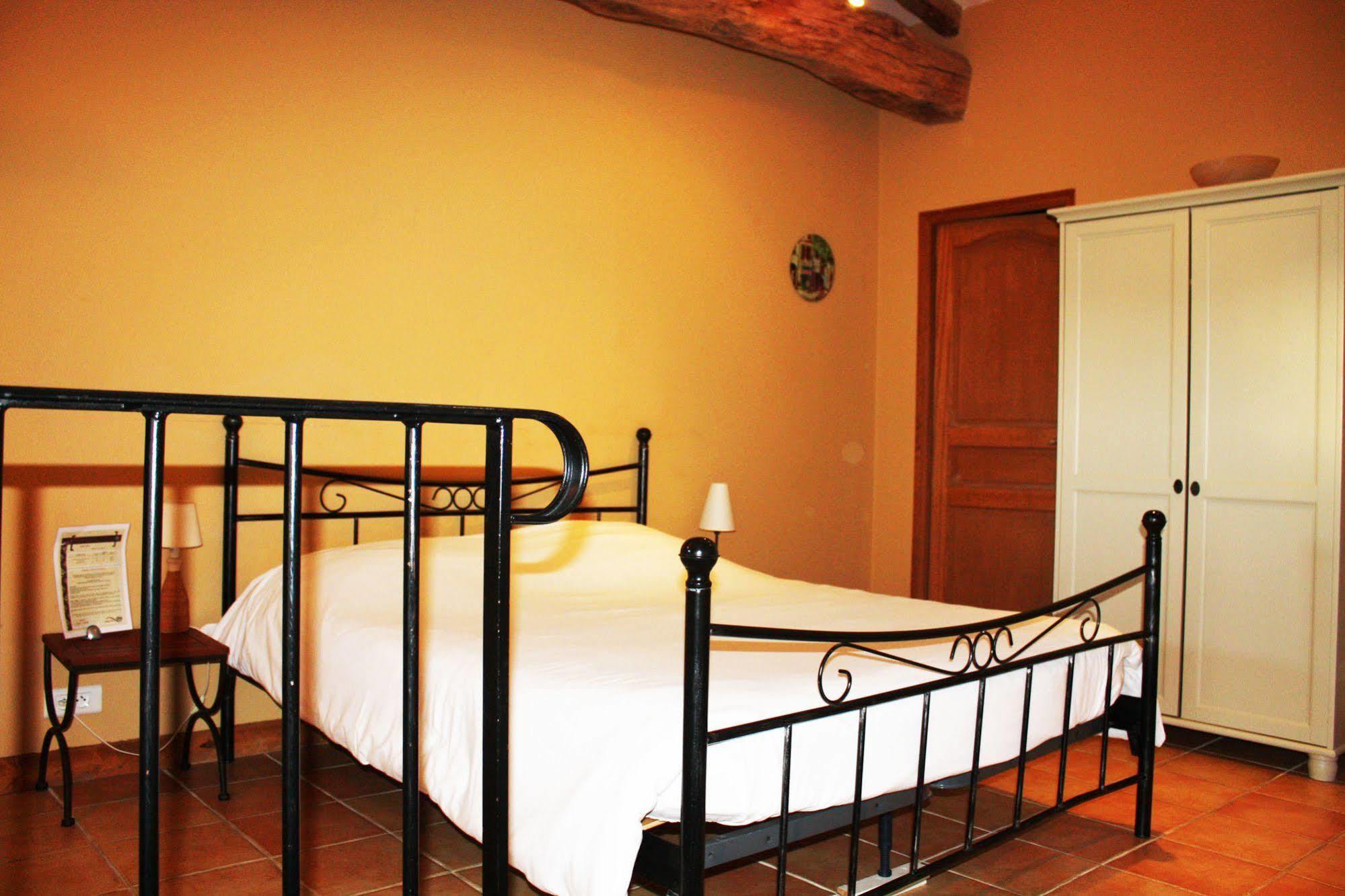 Domaine De La Laigne - Spa Asnieres-la-Giraud Ngoại thất bức ảnh